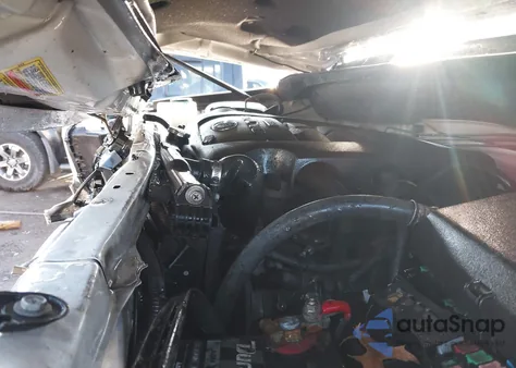 2017 Toyota Tundra Sr5 5.7L V8 z USA, uszkodzony, nr VIN 5TFDY5F15HX630932